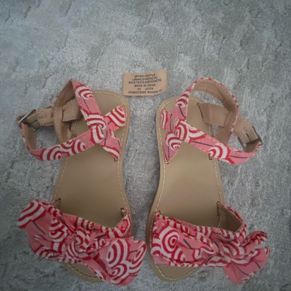 Girls Crewcuts sandals Red beach umbrella, swirl, size K9 - Picture 3 of 3
